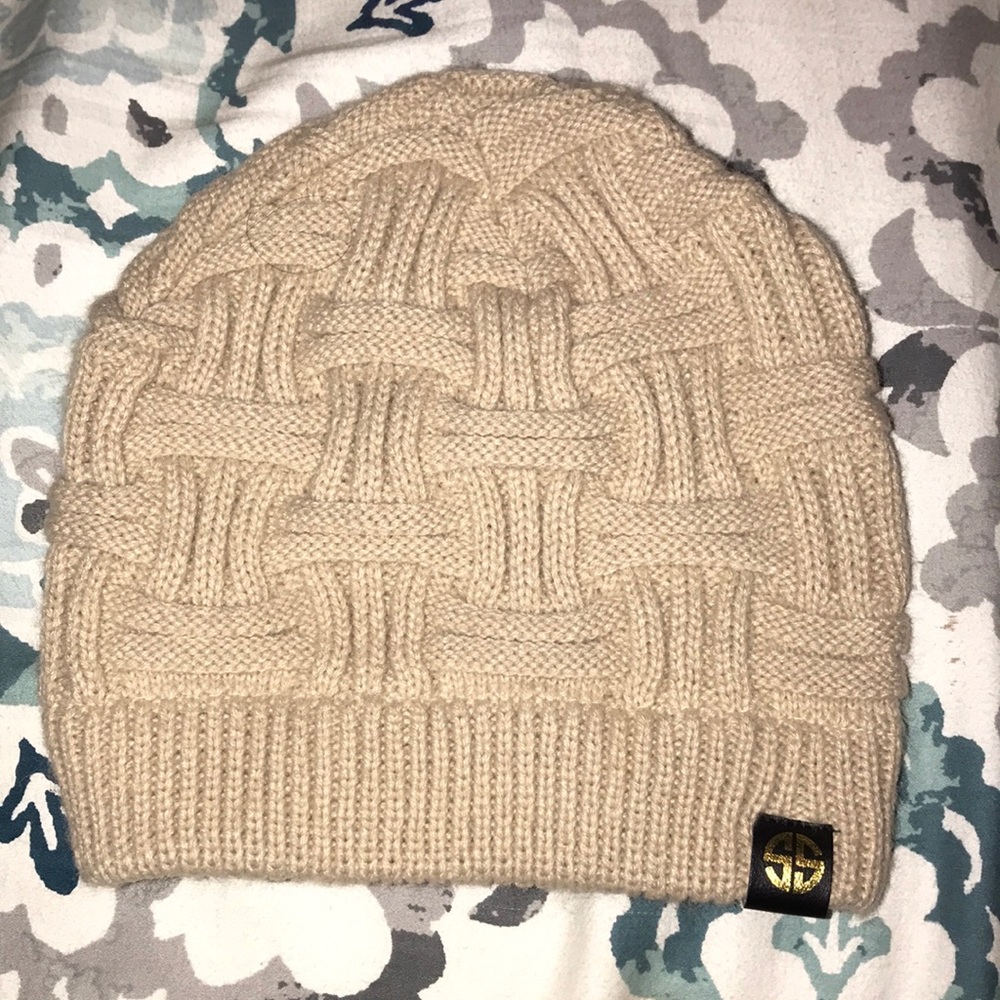 SS Beanie